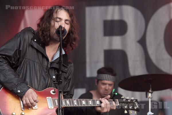 THE WAR ON DRUGS - 2014-08-14 - SAINT MALO - Fort de St Pere - 